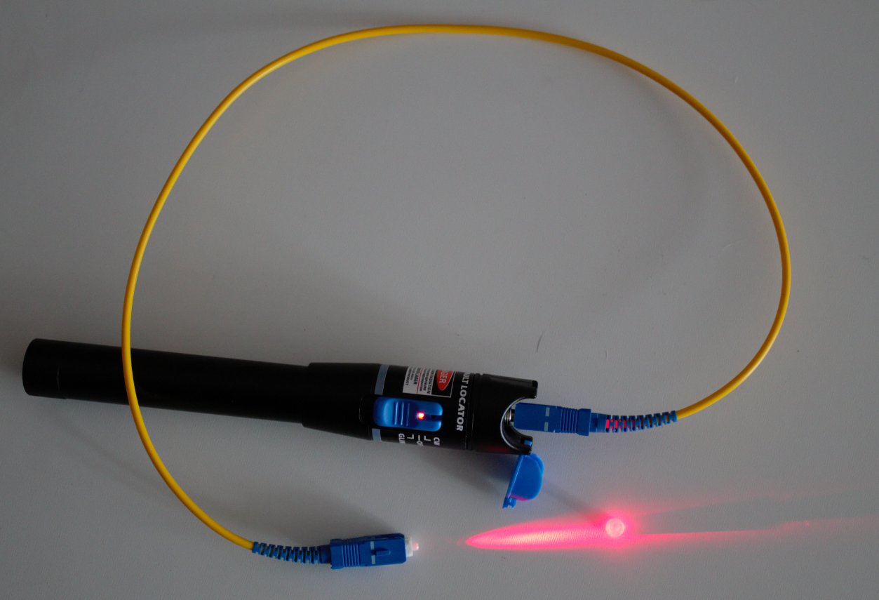 Детектор повреждений оптического волокна KIWI-4100 (650нм, 5км)